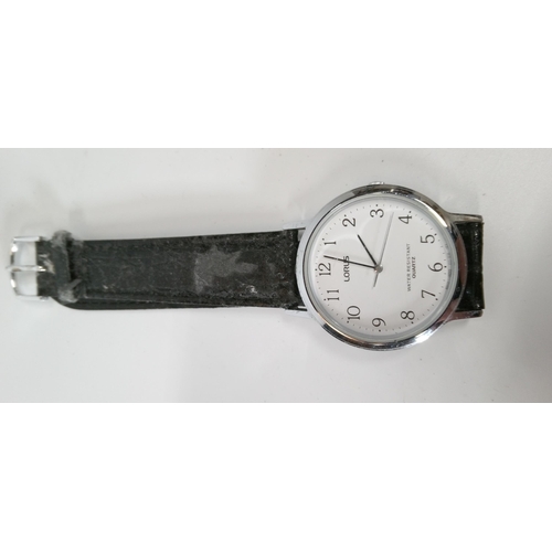 620 - 13 Assorted Quartz Watches - Working