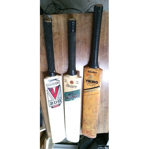 132 - 3 x Cricket Bats, Slazenger x 2 and Viking
