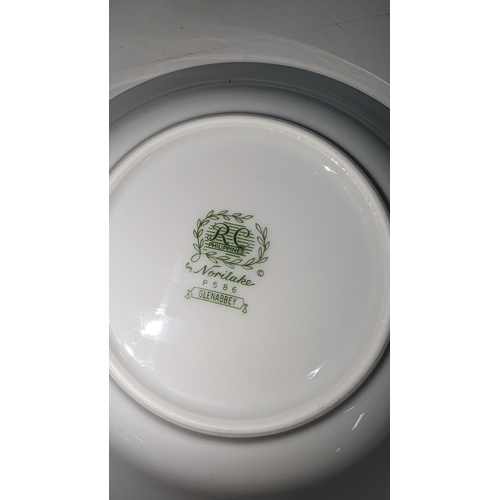 709B - A Part Noritake Glen Abbey Dinner Service