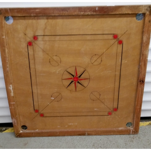 925 - A Vintage Carrom Board 83 x 83cm