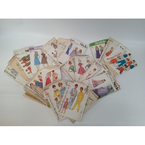 683 - A Quantity of Sewing Patterns.