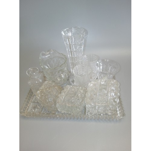 677 - Selection of Crystal Glass.