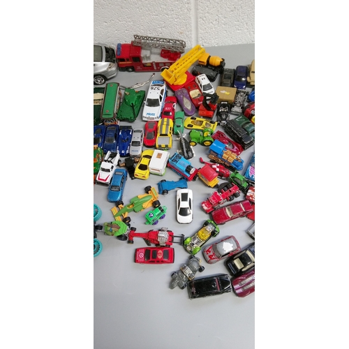 1200 - A Mixed Box of Play Worn Cars, Lorries, Vans and more including Corgi, Matchbox, Hot Wheels and More... 