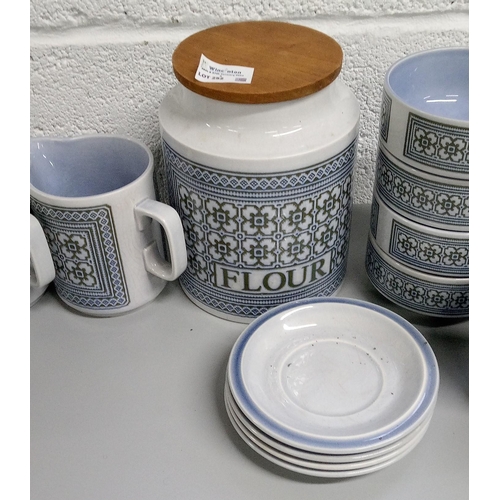 252 - A Selection of Hornsea Tapestry Items including:-
1 Flour Cannister, 2 Milk Jugs, 4 Bowls, 5 Assorte... 