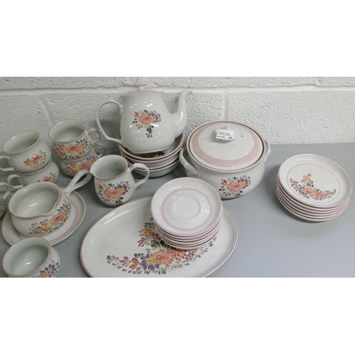 254 - A Quantity of Denby Summer Fields Crockery items:-

1 Lidded Serving Dish, 1 Oval Platter, 4 Bowls, ... 