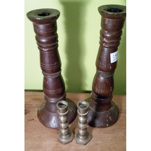 805 - 2 Pairs of Candlesticks. 1 Pair Heavy Turned Brass and the other is a Pair of Wooden Turned Candlest... 