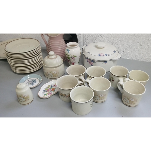 271 - A Mixed Lot of Assorted China including Royal Doulton, Portmeirion, Shelley and more. 

CRATES NOT I... 