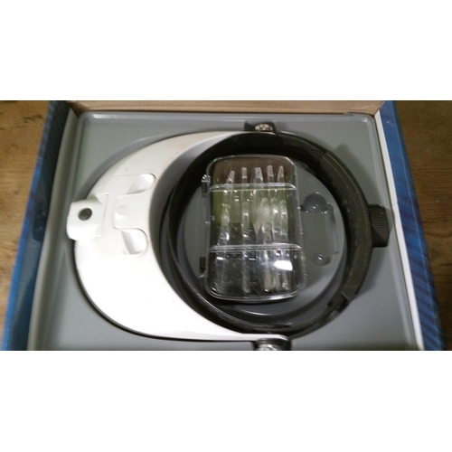 800 - 2 LED Headband Illuminating Magnifier in Original Packaging.