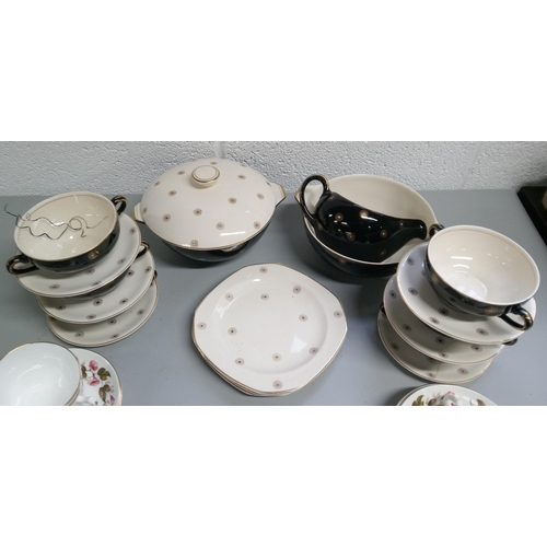 264 - Alfred Meakin Midnight Star Crockery including:- 6 Soup Bowls, 2 Serving Dishes, 3 Side Plates, 6 Sa... 