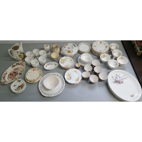 269 - A Mixed Lot of Assorted China including Royal Grafton, Royal Worcester and more.

CRATES NOT INCLUDE... 