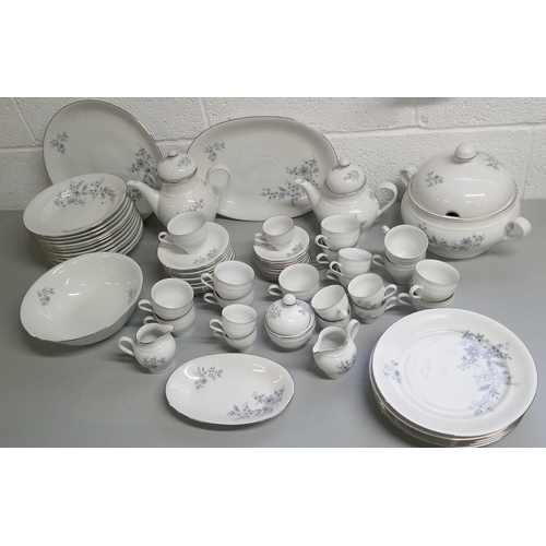 276 - A Jaegot of Germany Dinner Service including:-
1 Large Oval Platter, 1 Large Serving Platter, 6 Dinn... 