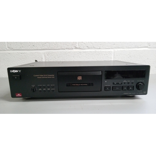 304 - A Sony Compact Disc Player CD P-XB93OE Current Pulse D/A Converter.