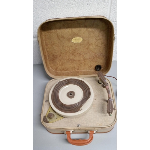 318 - A Fidelity Portable Record Deck.