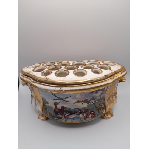 99 - A PAIR OF EARLY 19TH CENTURY DERBY BOUGH POTS, bombe form, the sides painted with birds and ducks in... 