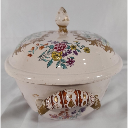 135 - A DUTCH DELFT COVERED TUREEN ON STAND, LATE 18TH CENTURY, the cover and sides painted with floral sp... 