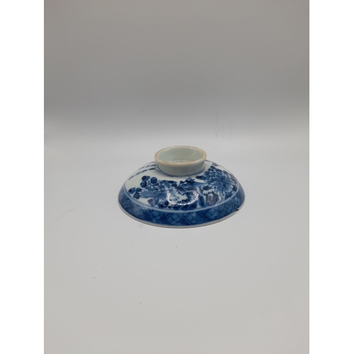 157 - A GROUP OF CHINESE BLUE AND WHITE WARES,  QING DYNASTY (19TH CENTURY) AND LATER, the lot includes a ... 