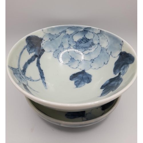 157 - A GROUP OF CHINESE BLUE AND WHITE WARES,  QING DYNASTY (19TH CENTURY) AND LATER, the lot includes a ... 