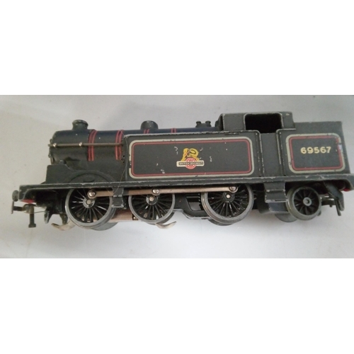 1250 - Hornby OO Gauge, EDL17 Locomotive Boxed, EDL17 Locomotive Unboxed, EDL2 Coronation Class and Tender ... 