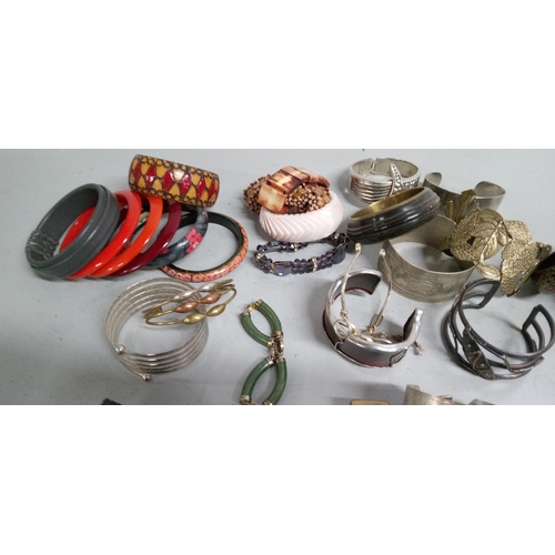 43 - A Quantity of Bangles.