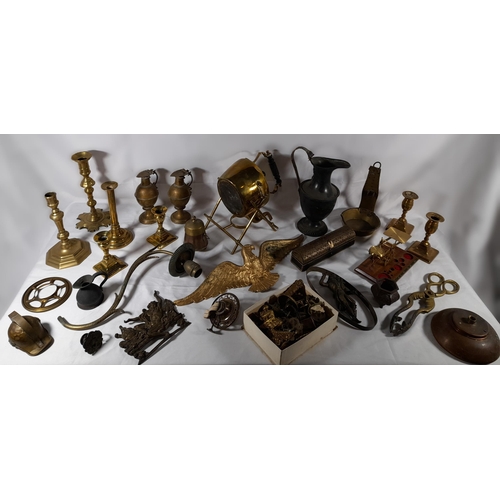 161 - A MIXED GROUP OF BRASS AND COPPER WARES, the lot includes a brass spirit kettle on stand, various 19... 