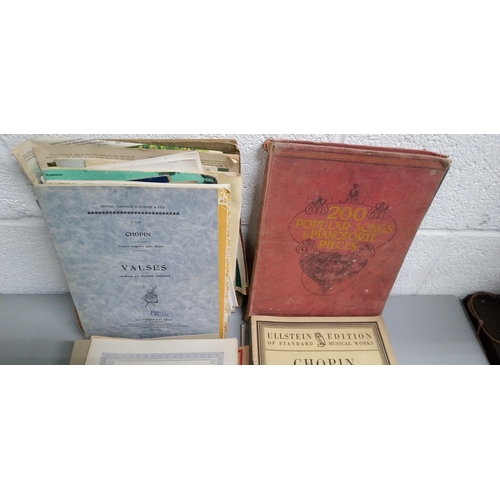 1190 - A Vintage and Antique Selection of Sheet Music Books.