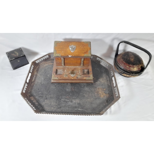 203 - A VINTAGE OAK INK STAND, A VICTORIAN LACQUERED CADDY BOX, A LACQUERED CHINOSERIE COVERED BOX, along ... 