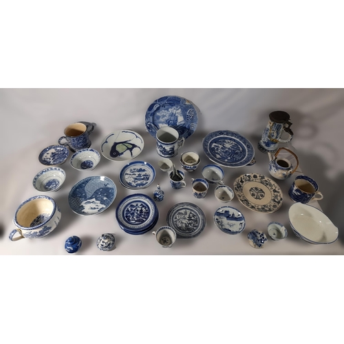 241 - A MIXED GROUP OF CHINESE AND ENGLISH BLUE AND WHITE CHINA WARES, including tea bowls, rice bowls, ta... 