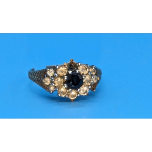 445 - A 9ct Gold Ring ( Scrap / Repair)