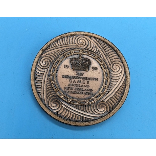 450 - A 1990 New Zealand Commonwealth Games Medal