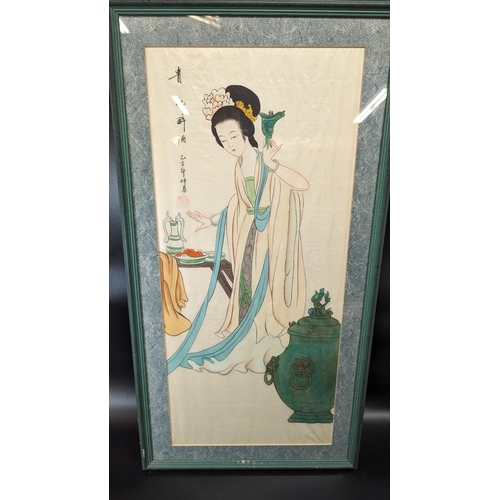 488 - A Chinese Silk Painting of a Lady 85 x 44 cm.