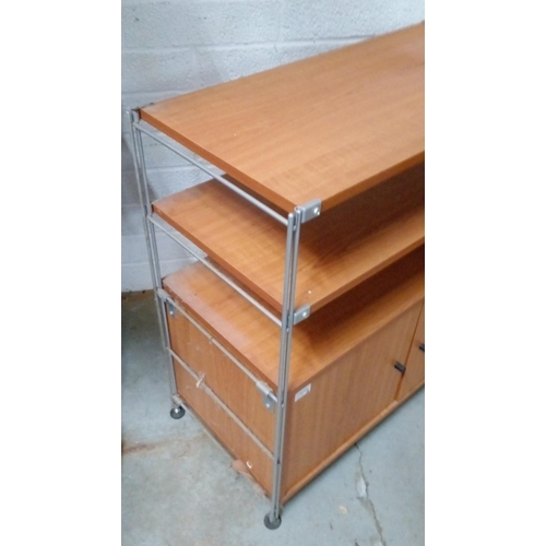 775 - A Vintage 80's Style Storage Unit with 2 Shelves and 2 Door Cupboards. 84cm H x 85cm W x 41cm D.