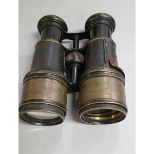 830 - 3 Binoculars, Boots Fleet and 2 Vintage.