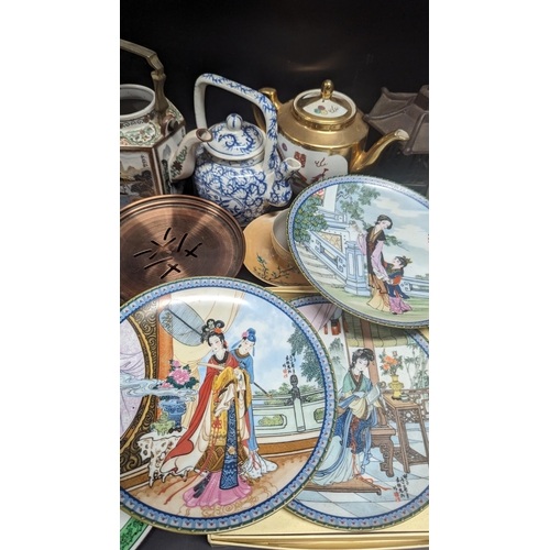 516 - A Quantity of Chinese Plates, Teapots etc.