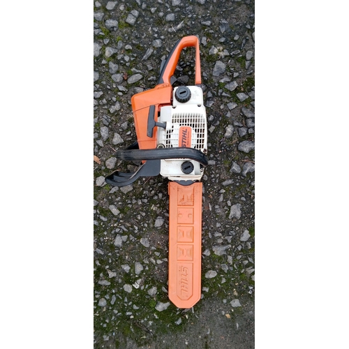 175 - Seen Running. A Stihl 023 Chainsaw. New Bar and Chain.