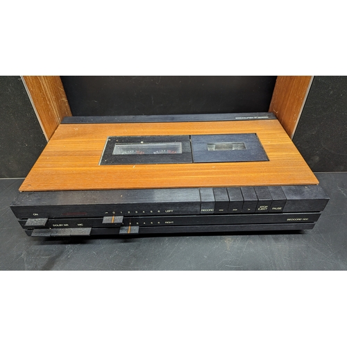 557 - A Bang and Olufsen Beocord 1100 Tape Player and Speakers