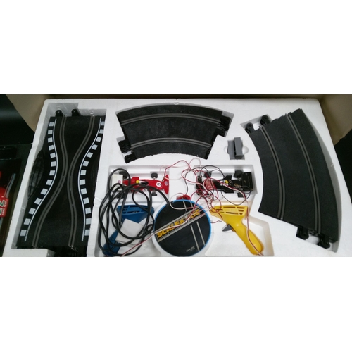 1268 - A Scaletrix 400 Model Racing Kit.