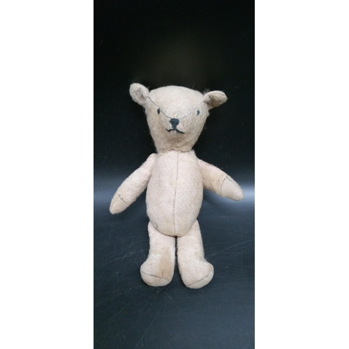 1324 - A Well Loved Vintage Toy Teddy Bear.