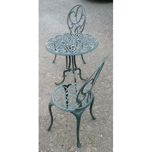 95B - Green Metal Bistro Table and 2 Chairs.