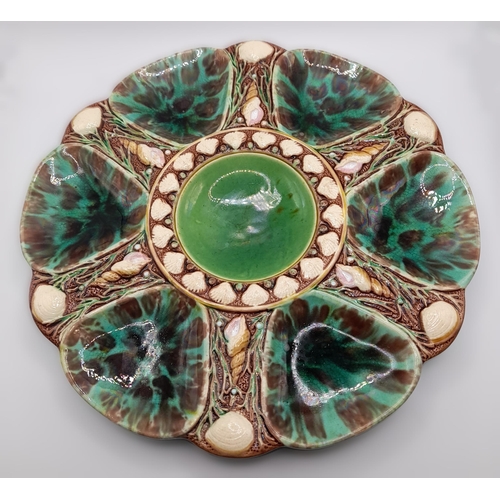 258 - A Selection of Items including plates, platters and jugs. All featuring green patterning or colour.