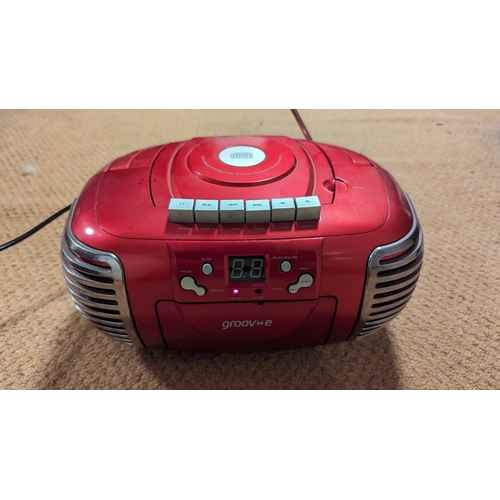 302B - A Portable CD Radio