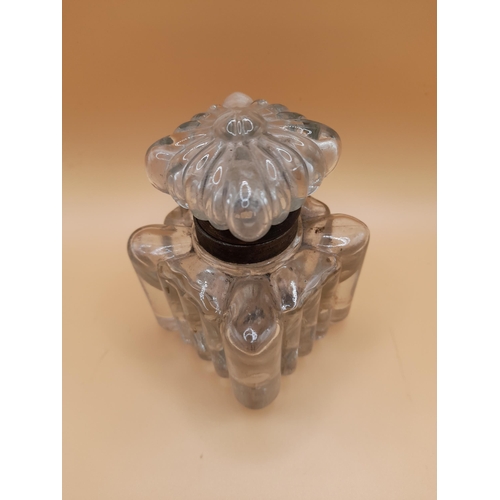 53 - A Set of 3 Victorian Travelling Inkwells and a Decorative Crystal Inkwell. No Chips.