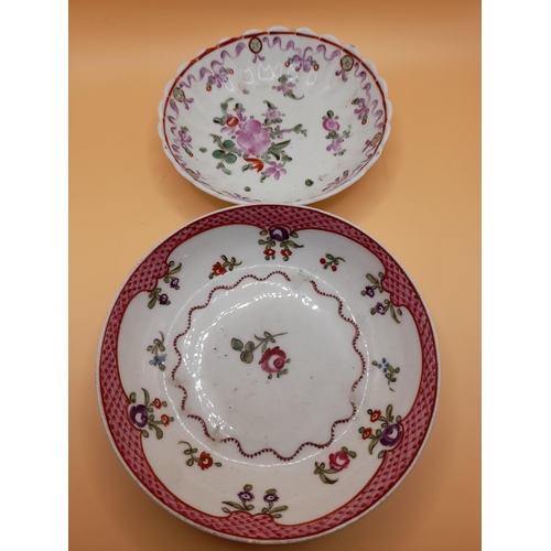 45 - A Selection of 6 Small Plates with Floral Decoration.