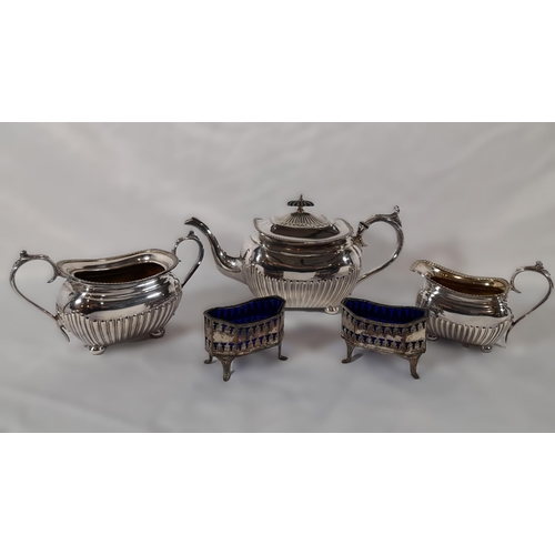 49 - A Silverplateware Tea Set with Teapot, Milk Jug and Sugar Bowl with 2 Silverplateware, Blue Glass Li... 