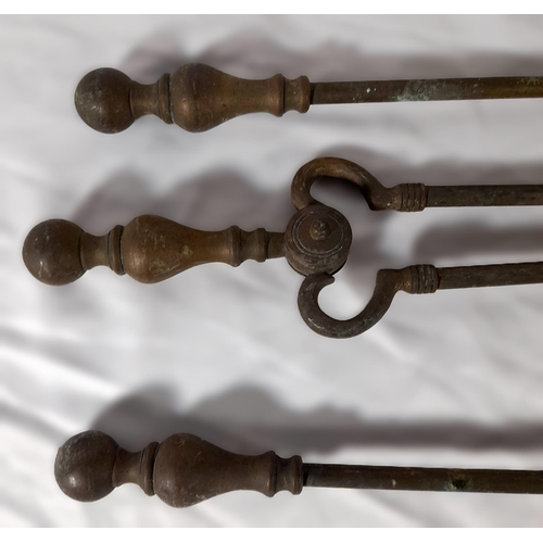 347 - A Set of Victorian Brass Fire Irons, Shovel, Tongs and Poker, approx. 62cm L.