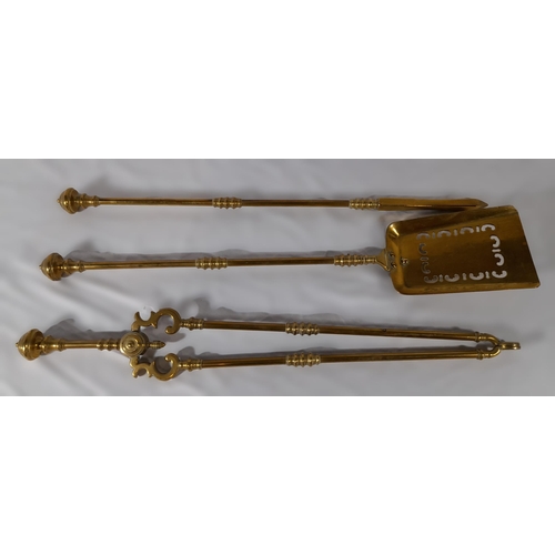 364 - A Set of Decorative Antique Brass Fire Irons complete with Shovel, Tongs and Poker, approx. 75cm in ... 