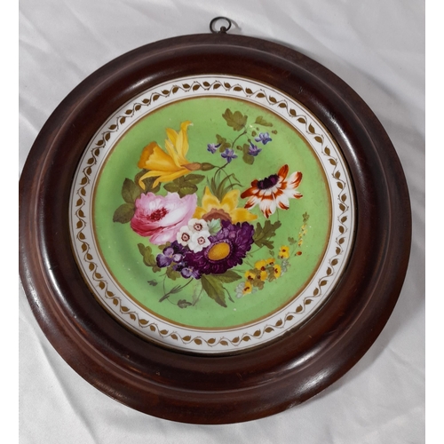 393 - 2 Antique Plates, one Mounted in a Dark Wood Frame. 
A Bird Plate Circa 1755, Chelsea, No Chips or C... 