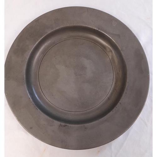 340A - A Pair Of Pewter Plates, 35.5cm and 25.5cm Diameters.