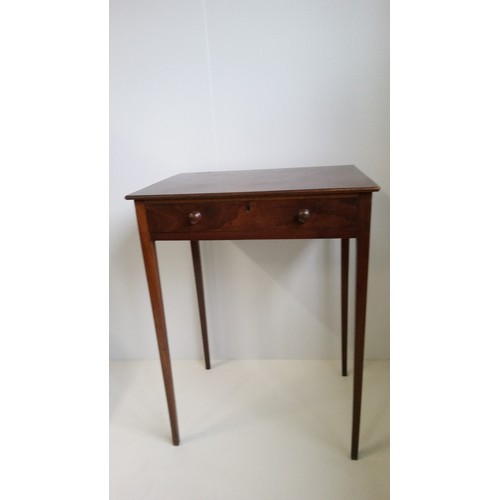 748 - Regency side table with drawer on tapered legs.
71cm high,53cm wide.
48cm deep