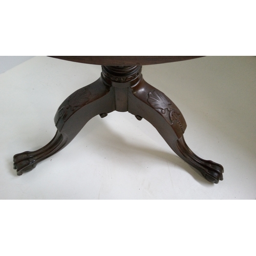 758 - A Round Tilt Top Table with ball And Claw Feet On Tripod Legs.
73cm High, 73cm Wide, 73cm Deep