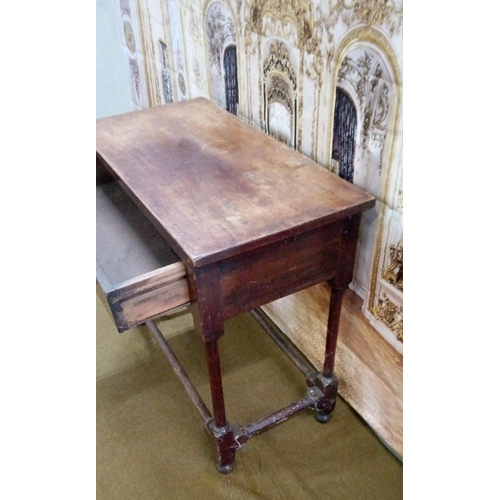 402 - English one drawer table, with Brass drop handles,
Slight damage as pictured.
73cm high 82cm wide 41... 